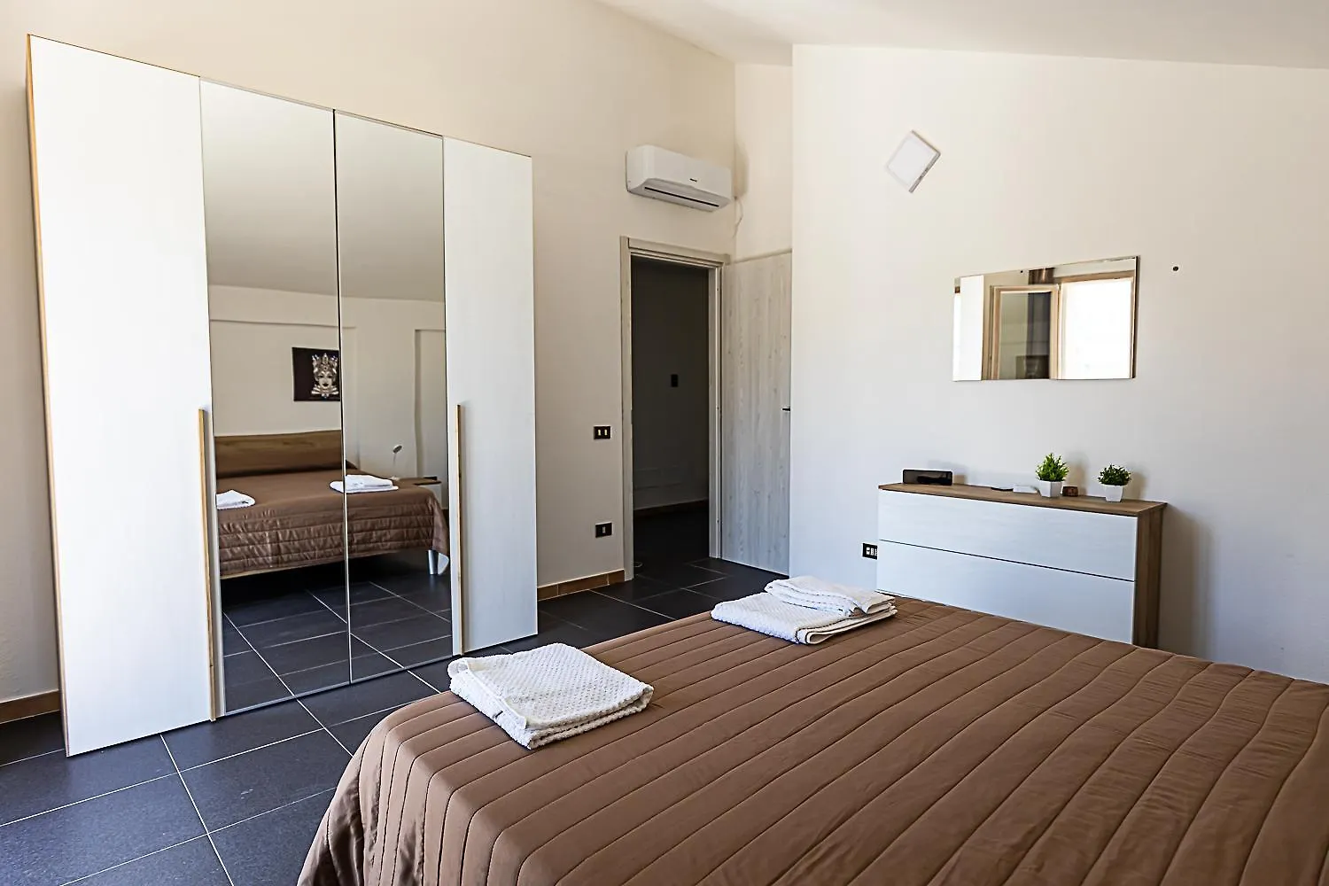 Villa Home Sweet Home - La Tua Oasi A Monreale